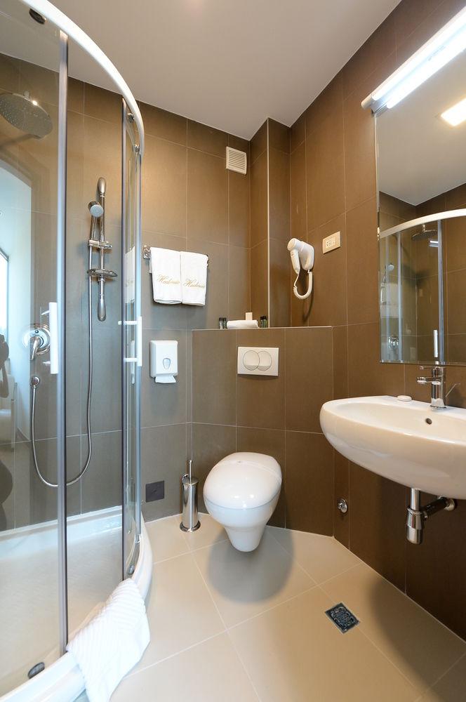 Hotel Hedonic Belgrad Exterior foto
