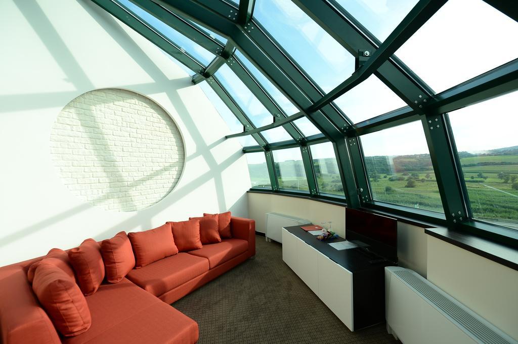 Hotel Hedonic Belgrad Exterior foto