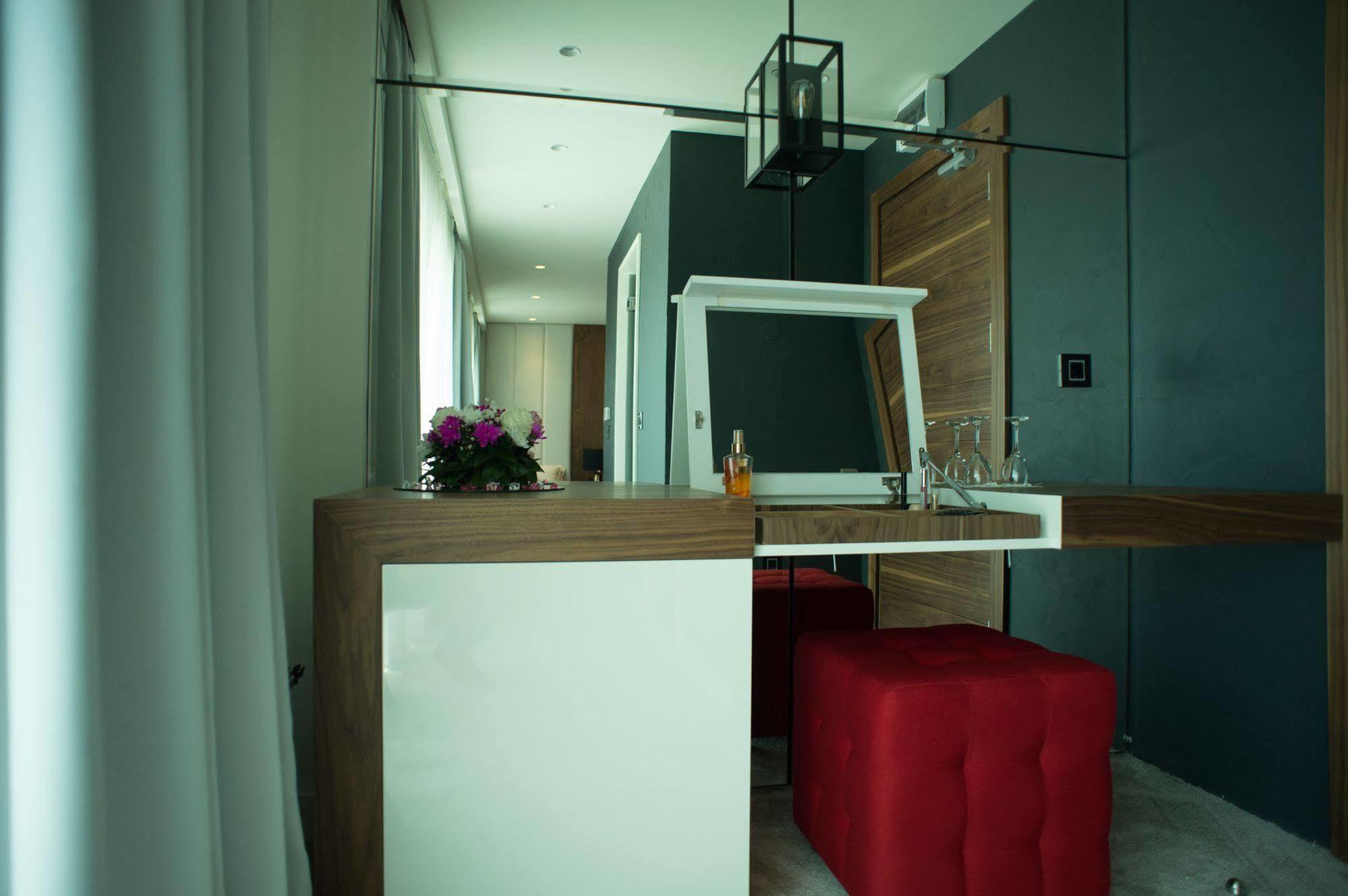 Hotel Hedonic Belgrad Exterior foto