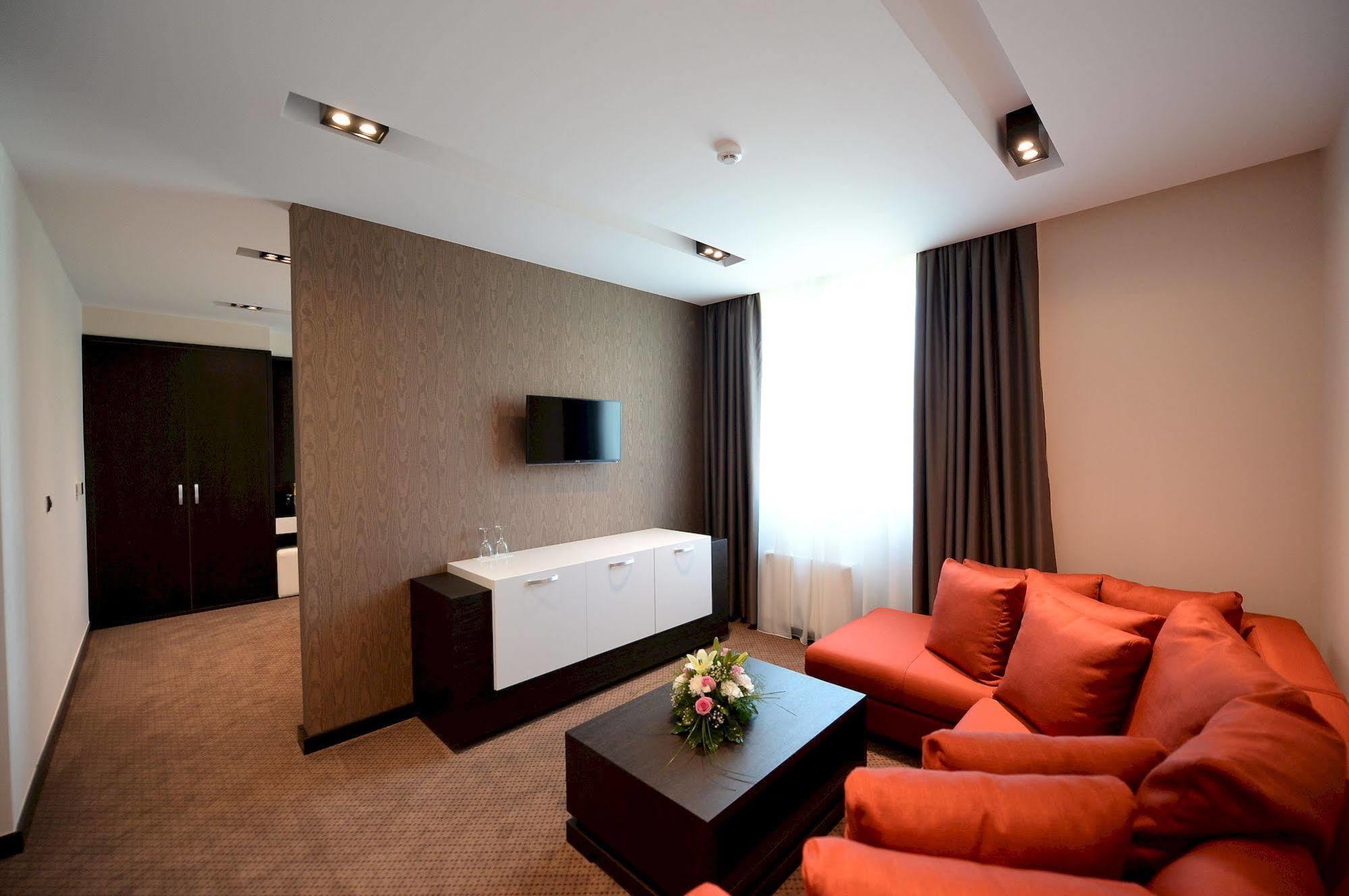 Hotel Hedonic Belgrad Exterior foto